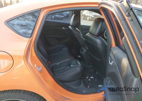 2013 Dodge Dart Gt z USA, uszkodzony, nr VIN 1C3CDFCBXDD327929